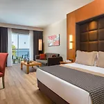 Hotel Gravel Select