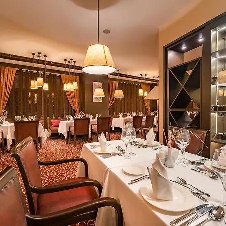 Gravel Select Hotel 5*